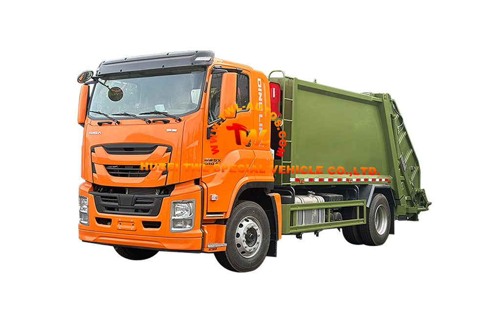 How To Choose The Right Isuzu Box Truck For Business In 2026